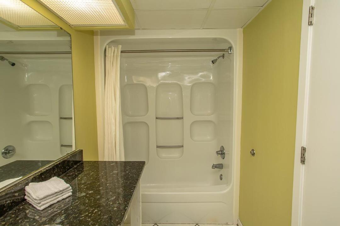 Oceanfront 2 Bedroom 3 Bathroom Unit 539-540 - Sleeps 10 Myrtle Beach Kültér fotó
