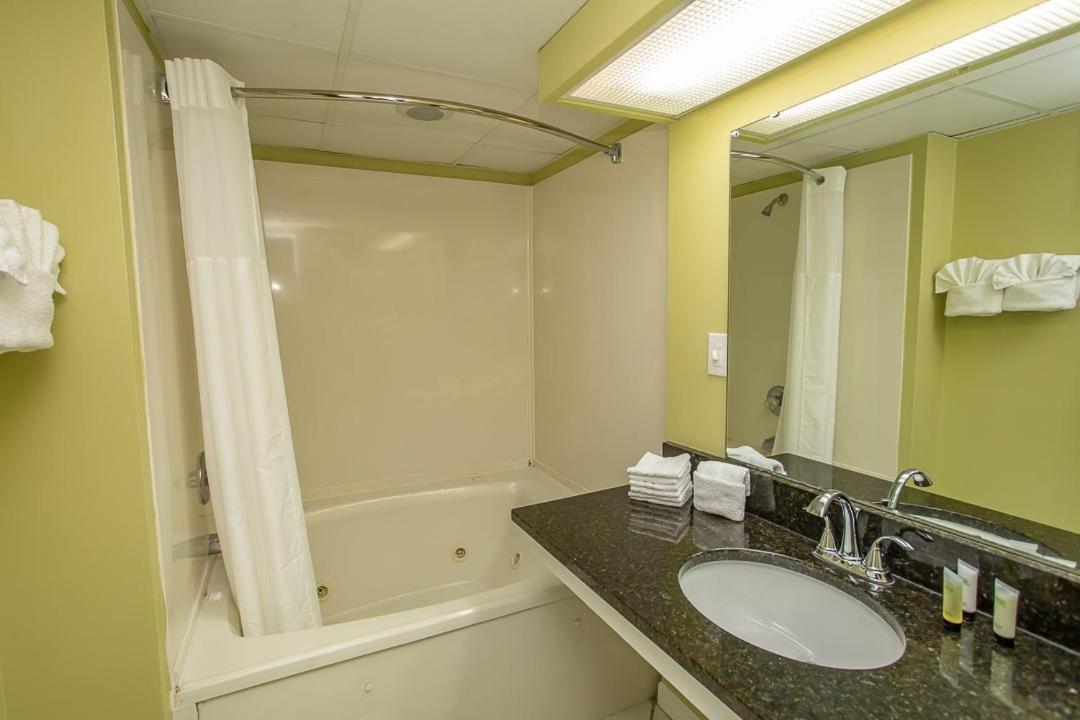Oceanfront 2 Bedroom 3 Bathroom Unit 539-540 - Sleeps 10 Myrtle Beach Kültér fotó
